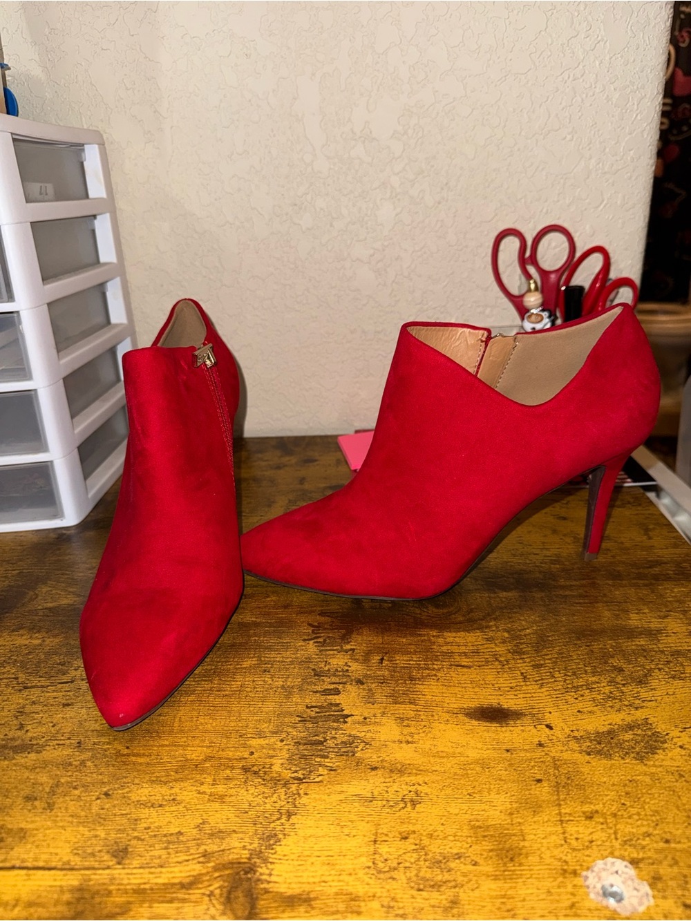 Jessica Simpson Pointed Toe Zip Stiletto Ankle Booties